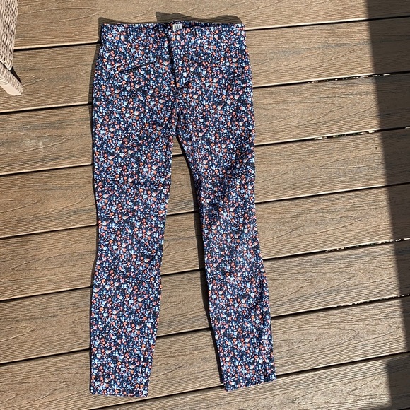 2/$35 😍 Gap bi-stretch skinny ankle pants/ in size 00 - Picture 4 of 6